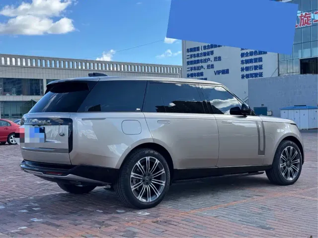 Land Rover Range Rover — Фото автомобиля 14