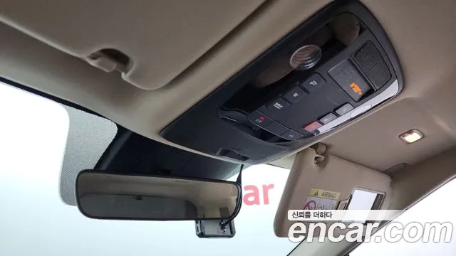 Kia Canival Carnival 4 поколение 9 мест Prestige — Фото автомобиля 19