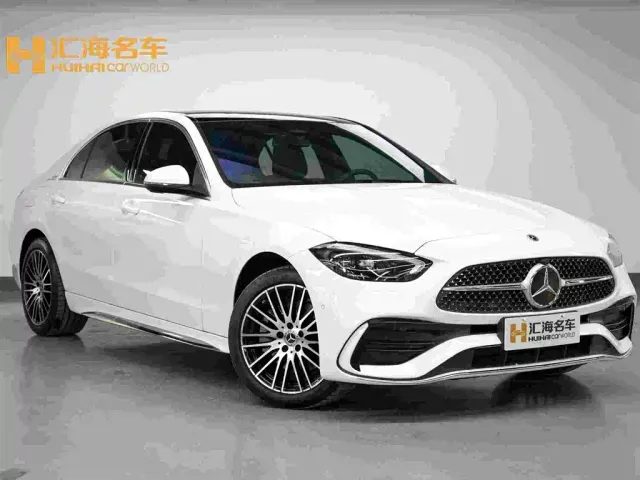 Mercedes-Benz C-Class — Фото автомобиля 3