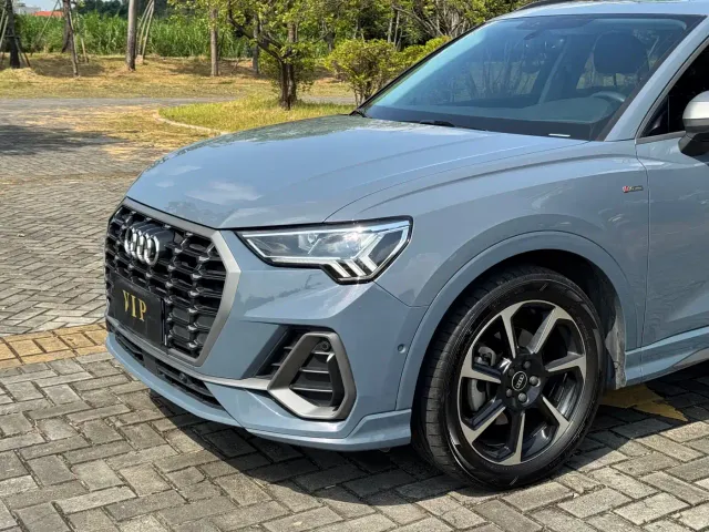 Audi Q3 — Фото автомобиля 5