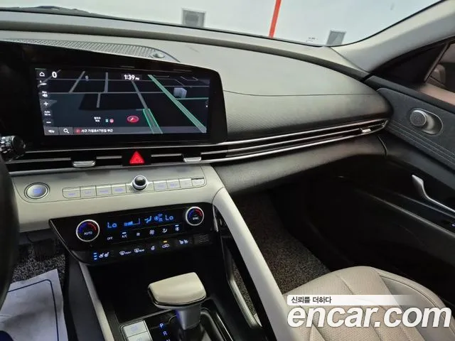 Hyundai Avante CN7 — Фото автомобиля 11