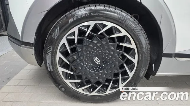 Hyundai Ioniq 5 — Фото автомобиля 5