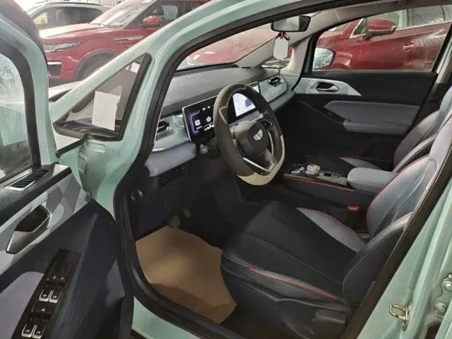 Geely Geometry E Firefly — Фото автомобиля 11