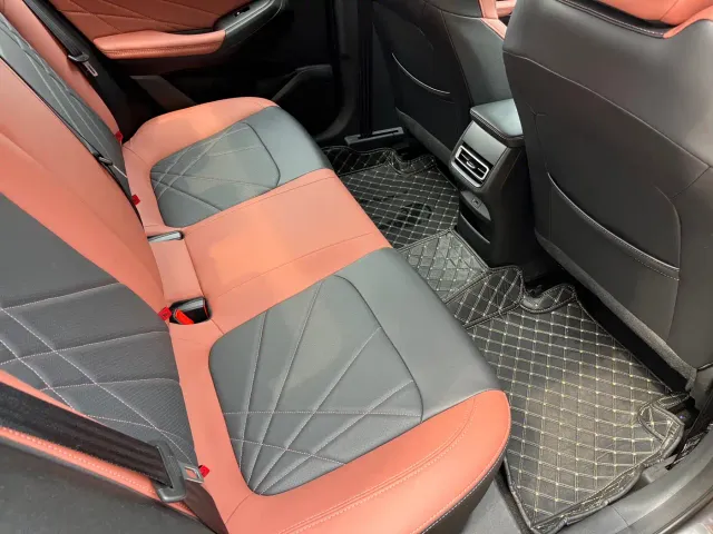 Changan Eado — Фото автомобиля 10
