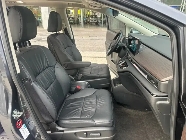 Honda Odyssey — Фото автомобиля 17