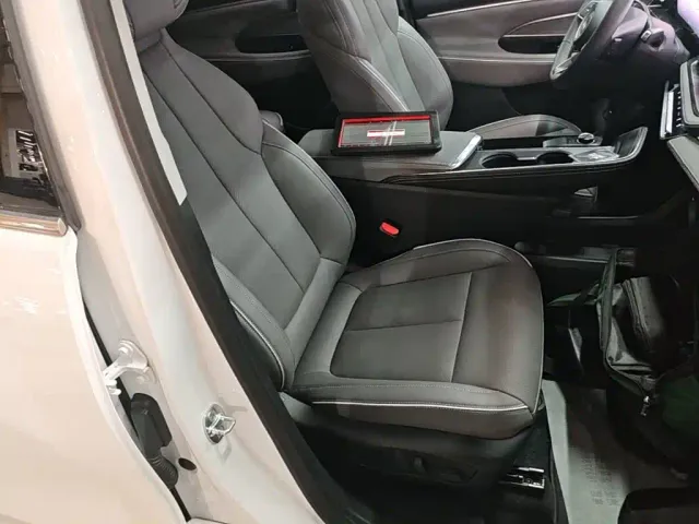 Buick E5 — Фото автомобиля 19