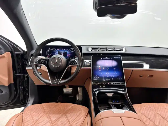 Mercedes-Benz Maybach S-Class — Фото автомобиля 15