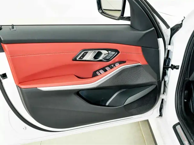 BMW i3 — Фото автомобиля 16