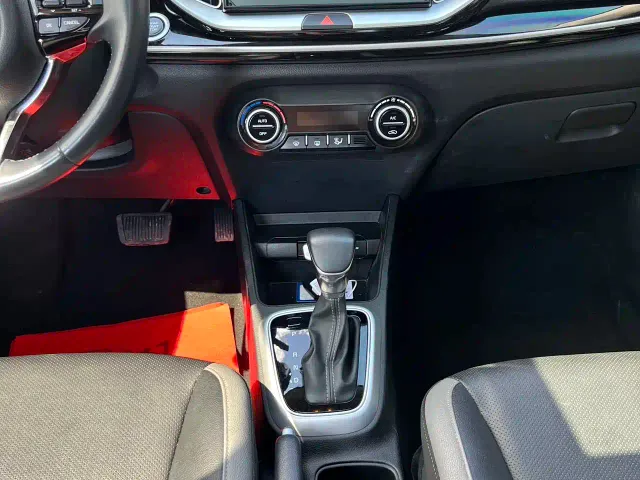 Kia KX1 — Фото автомобиля 10