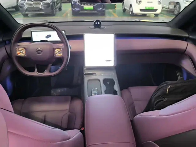 Nio ET5 Touring — Фото автомобиля 9