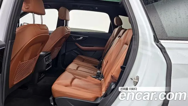Audi Q7 45 TDI quattro Premium — Фото автомобиля 24