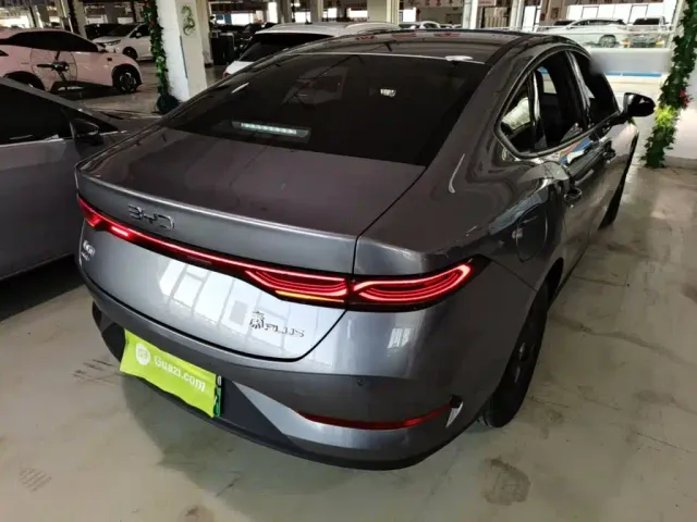 BYD Qin PLUS — Фото автомобиля 6