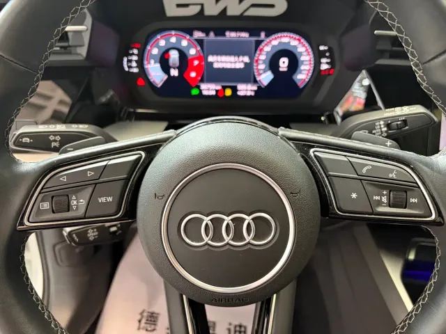 Audi A3 — Фото автомобиля 11