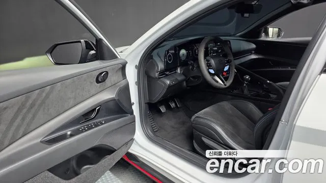 Hyundai Avante — Фото автомобиля 10