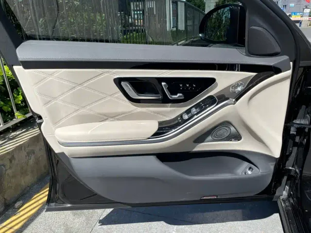 Mercedes-Benz Maybach S-Class — Фото автомобиля 11