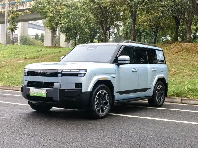 Фотография автомобиля — BYD FangChengBao Titanium 7