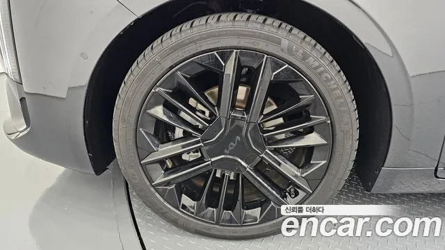 Kia K8 (New) Hybrid — Фото автомобиля 5