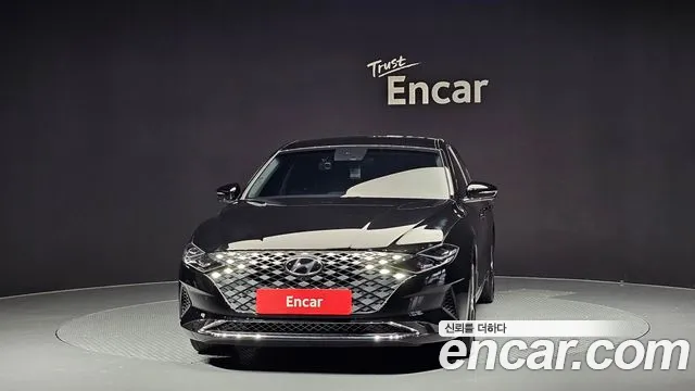 Hyundai Grandeur Новый Grandeur IG — Фото автомобиля 3