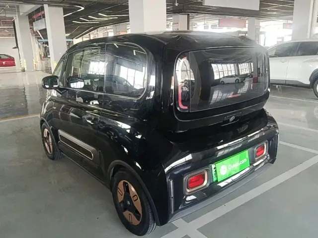 Baojun KiWi EV — Фото автомобиля 4