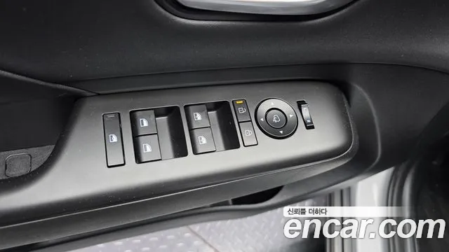 Hyundai Kona — Фото автомобиля 30