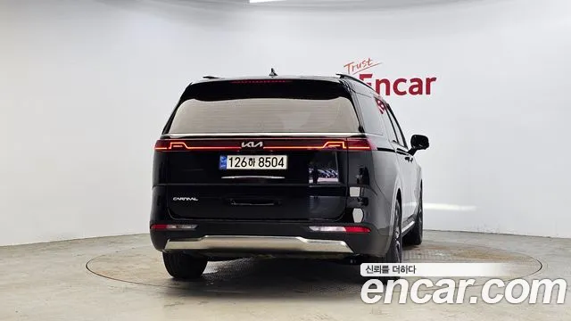 Kia Canival Carnival 4 поколение Бензин 9 мест Signature — Фото автомобиля 4
