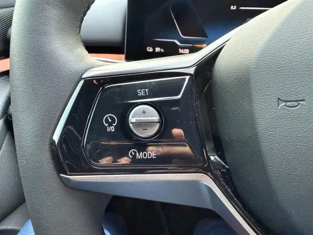 BMW i5 — Фото автомобиля 14
