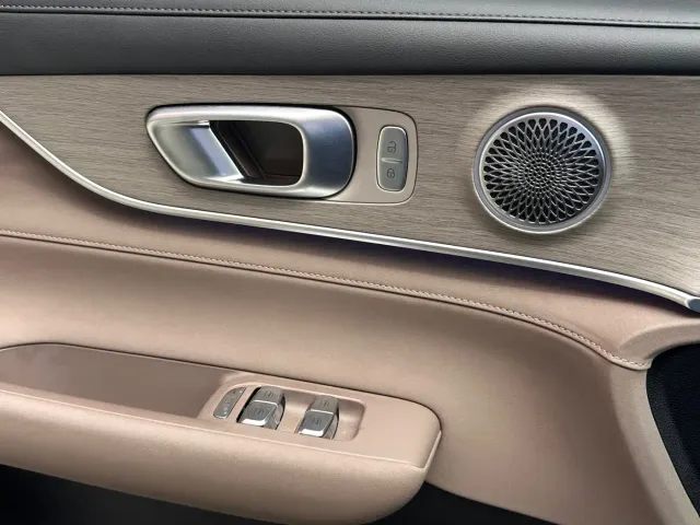 Chery Tiggo 8 PLUS — Фото автомобиля 15