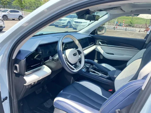 Geely Xingyue L — Фото автомобиля 9