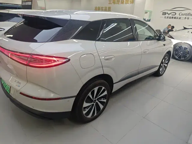 BYD Sealion 06 — Фото автомобиля 4