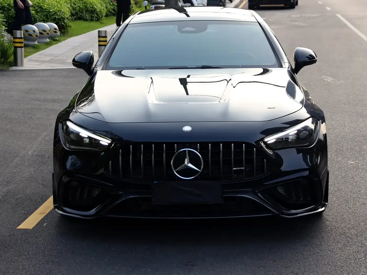 Mercedes-Benz Mercedes-AMG CLE 2024 AMG CLE 53 4MATIC+ Coupe — Фото автомобиля 2