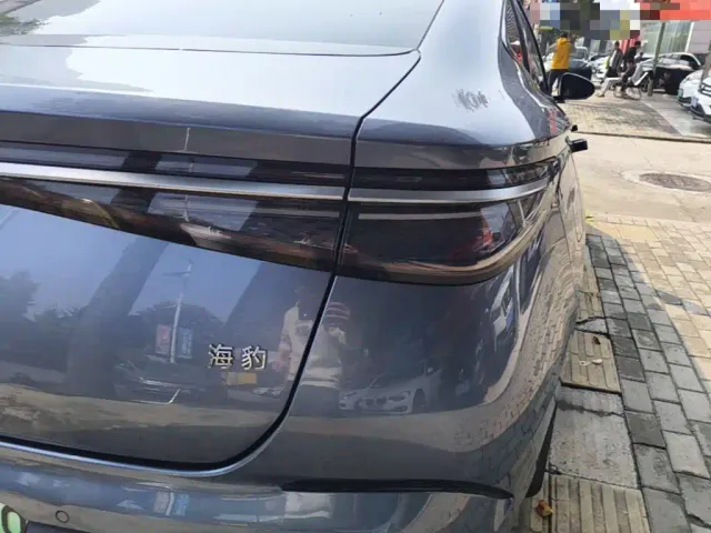 BYD Seal — Фото автомобиля 7