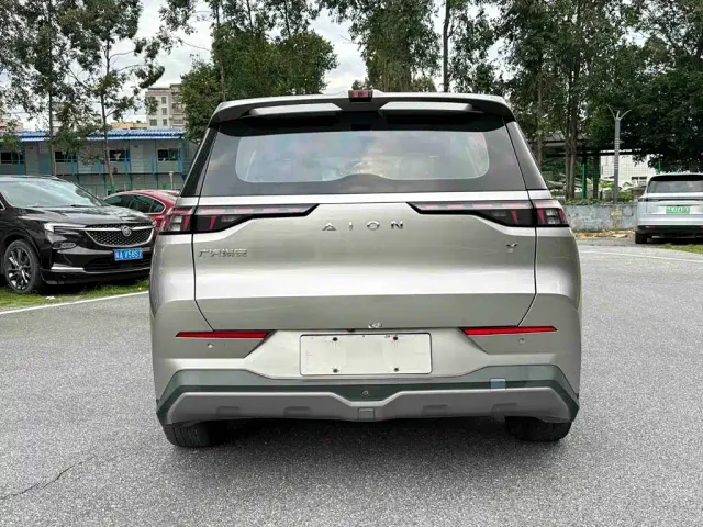 GAC Aion Y — Фото автомобиля 5