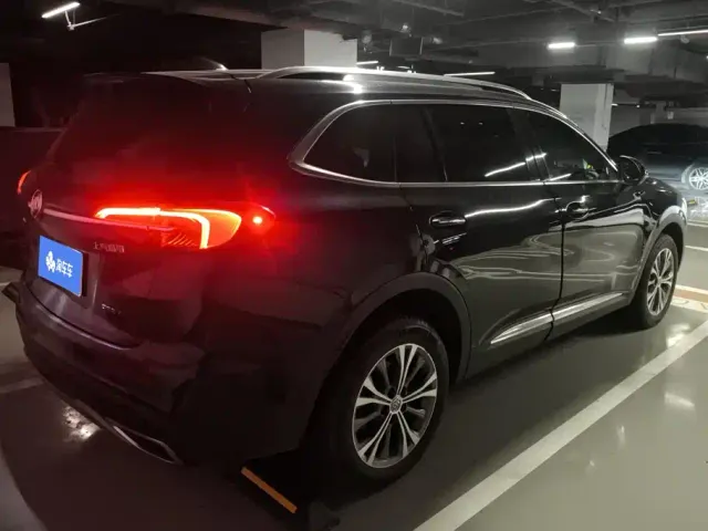 Buick Envision Plus — Фото автомобиля 3