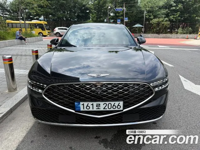 Genesis G90 Бензин 3.5 турбо AWD — Фото автомобиля 2