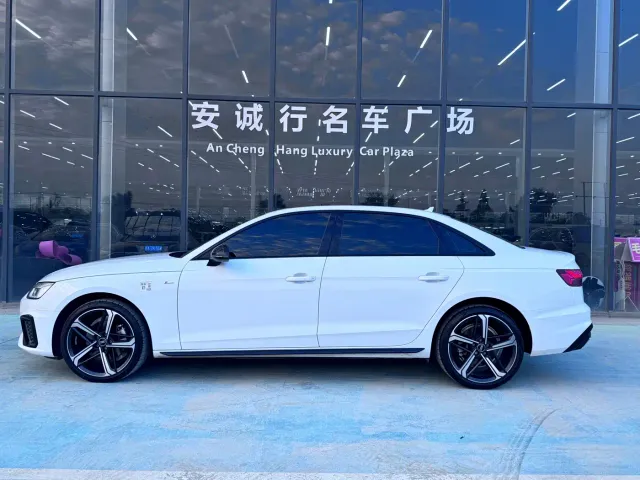 Audi A4L — Фото автомобиля 4