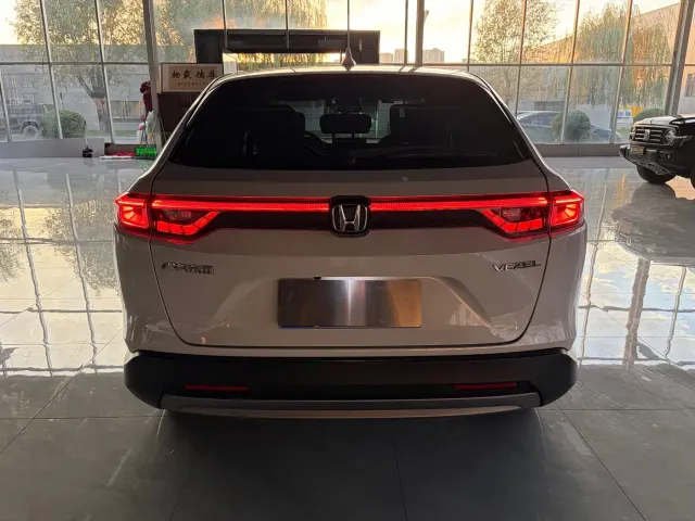 Honda Vezel — Фото автомобиля 14