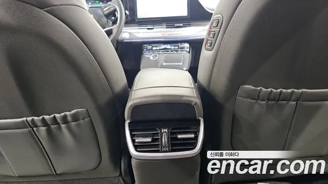 Hyundai Grandeur Новый Grandeur IG — Фото автомобиля 26