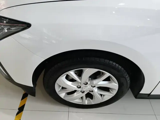 Buick Velite 6 — Фото автомобиля 22