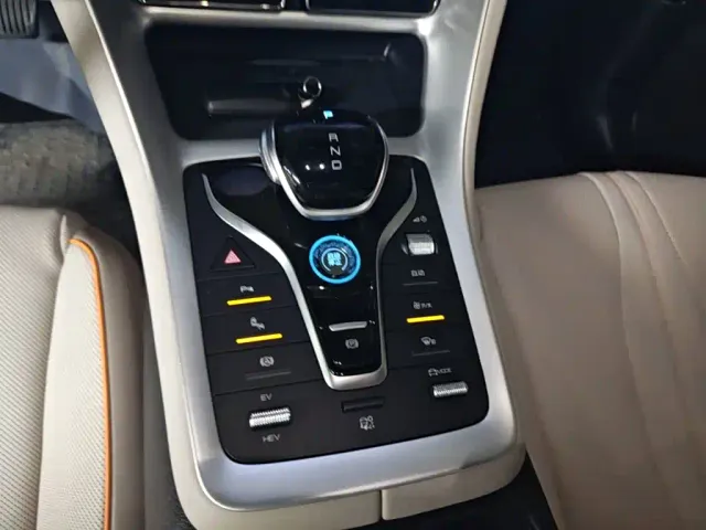 BYD Song Pro — Фото автомобиля 13
