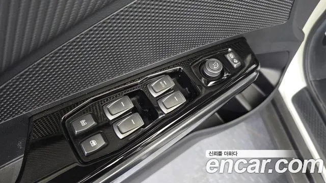 KG_Mobility_Ssangyong TIBOLI Very New Tivoli Бензин 1.5 2WD — Фото автомобиля 29