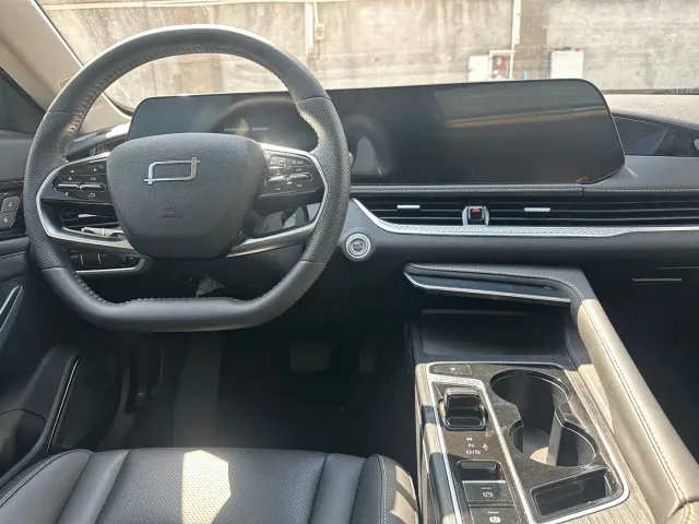 Bestune B70 — Фото автомобиля 5