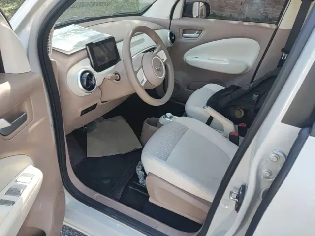 Wuling Hongguang Mini EV — Фото автомобиля 15