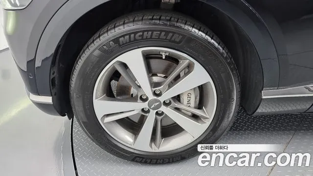 Genesis GV80 — Фото автомобиля 5