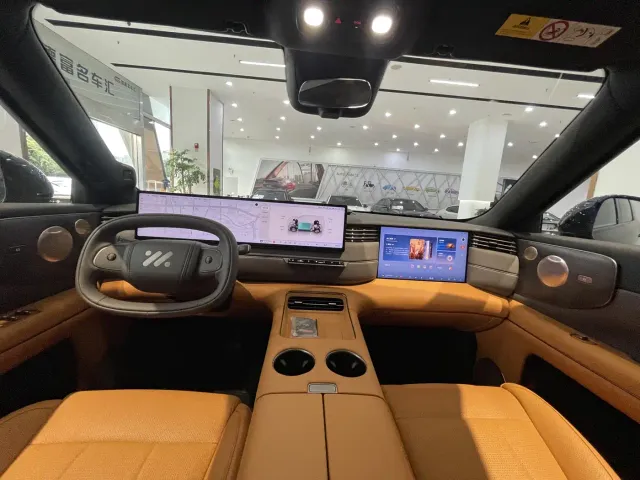 IM Motors LS8 — Фото автомобиля 8