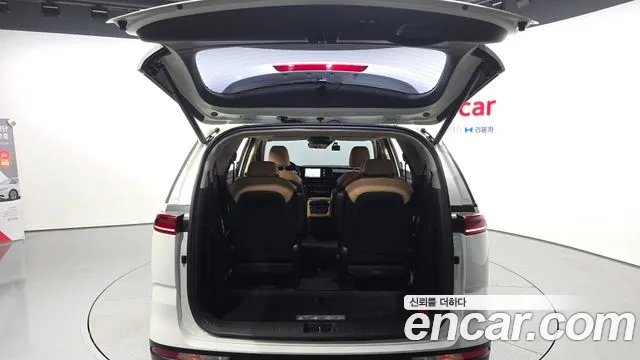 Kia Canival Carnival 4 поколение Бензин 9 мест Noblesse — Фото автомобиля 20