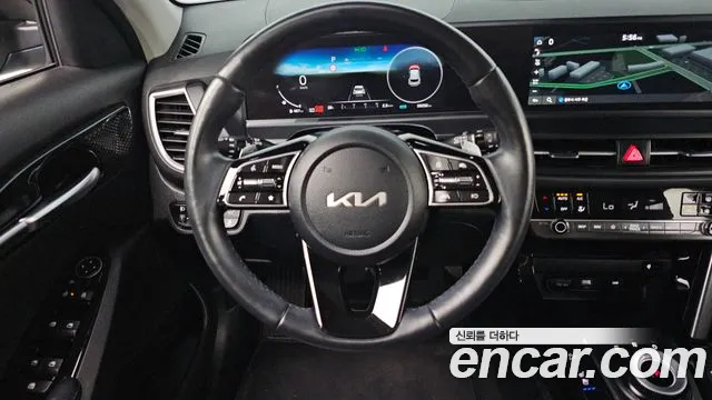 Kia Seltos Новый Seltos Бензин 1.6 турбо 2WD — Фото автомобиля 4