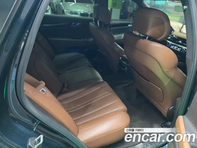 Genesis G80 RG3 — Фото автомобиля 13