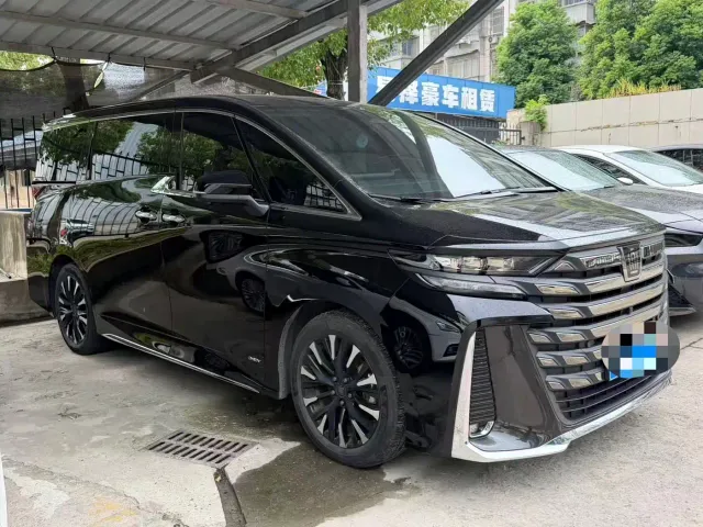 Toyota Vellfire — Фото автомобиля 4
