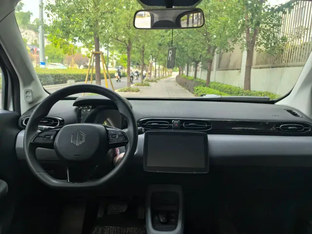 Leapmotor T03 — Фото автомобиля 7
