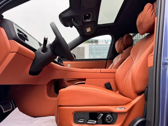 Aito M7 — Фото автомобиля 6